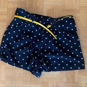 ✨2/$30✨ Polka Dot Shorts w/ Belt